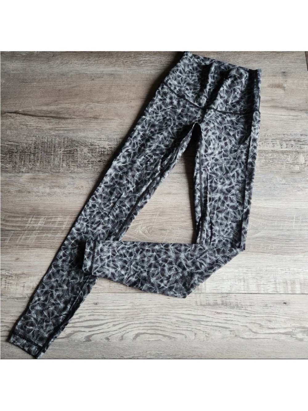 lululemon athletica Gray Patterned High-Rise Leggings